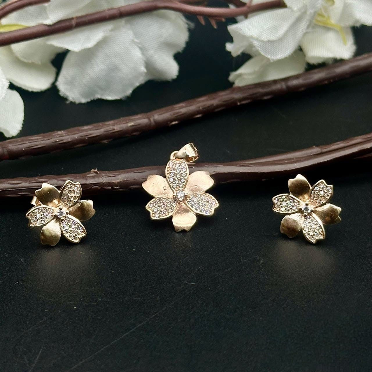 Vintage Designer Pendant Set