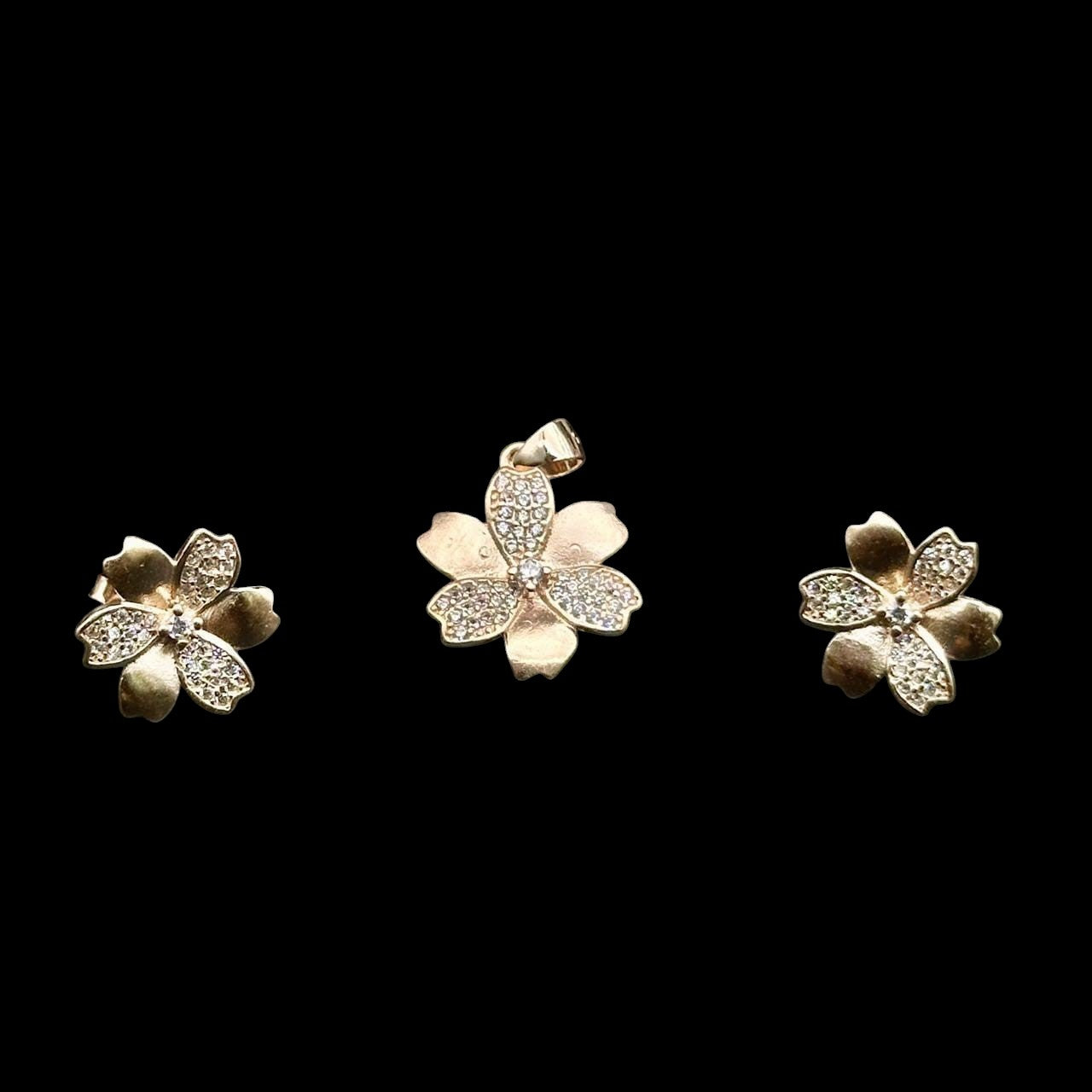 Vintage Designer Pendant Set